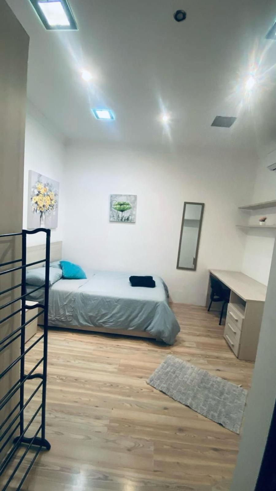 Apartment Cozy With 2 Bedroom In A Location *