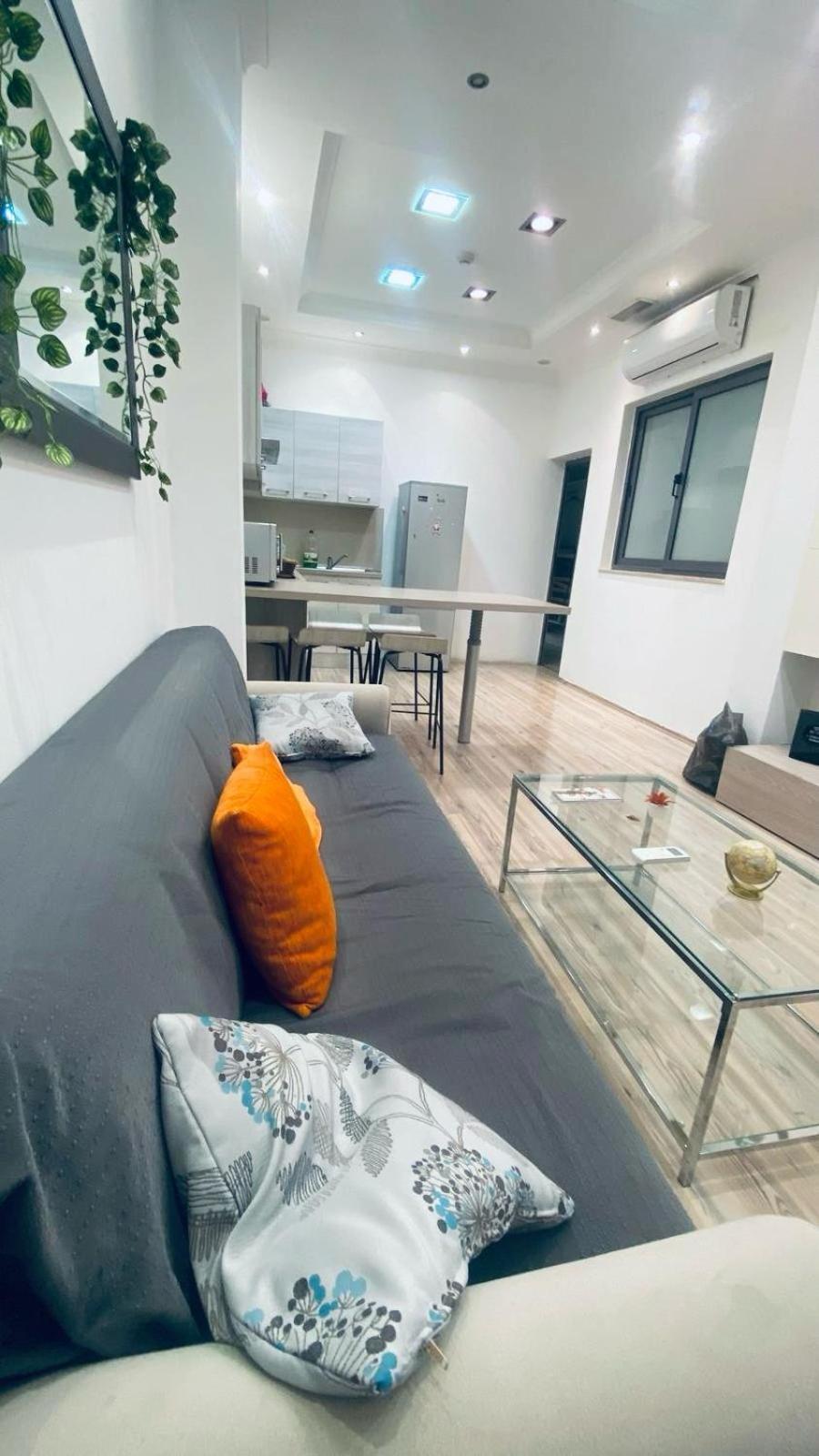 Apartment Cozy With 2 Bedroom In A Location *